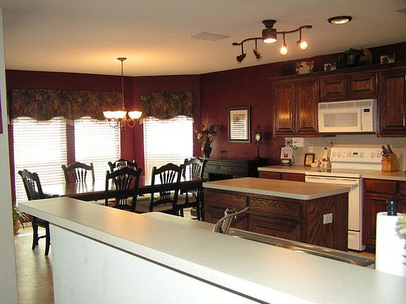 2nd image of 2208 Stonehaven