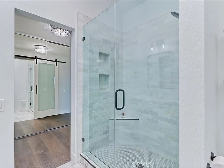 22831 Mariano Dr — Photo 15