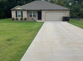 5632 Bent Creek Rd, Shawnee, OK 74804