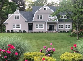 47 Yorkshire Rd, Dover, MA 02030