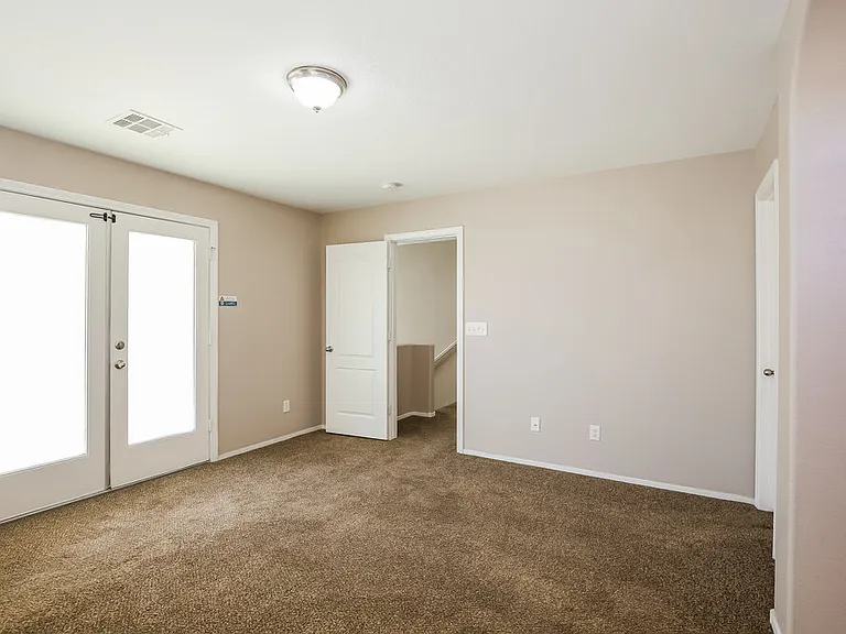 948 Wembly Hills Pl — Photo 8