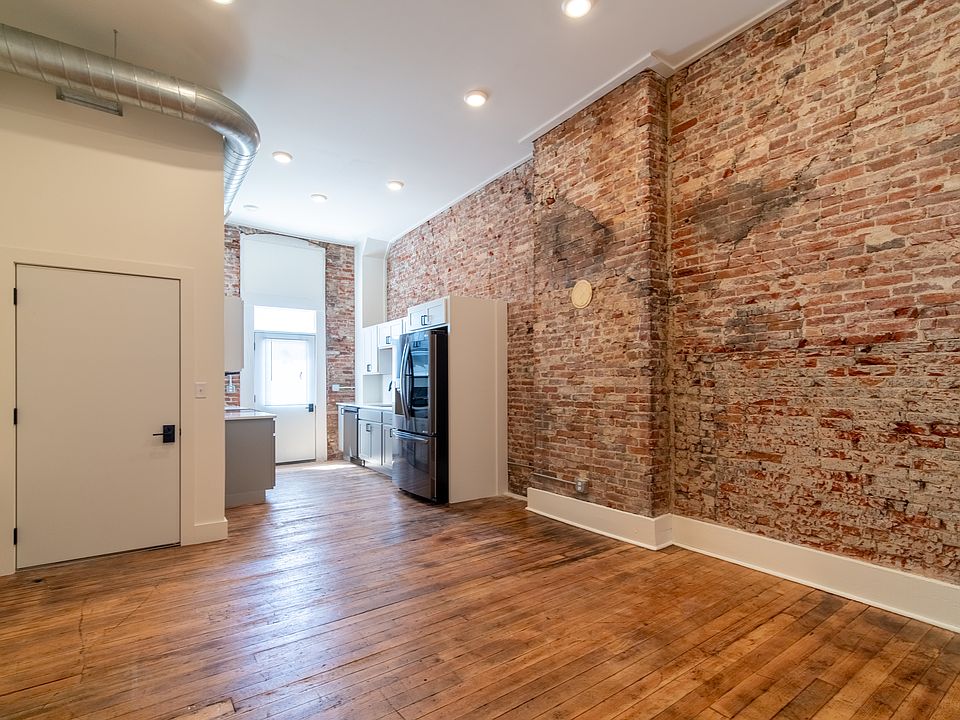 Living Room & Kitchen