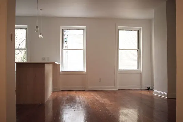 Rented by MRNY | media 5