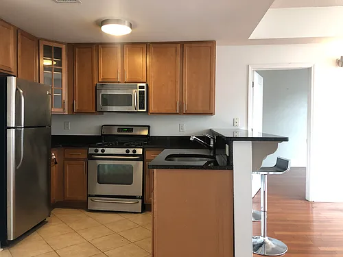 4315 Park Ave Photo 1