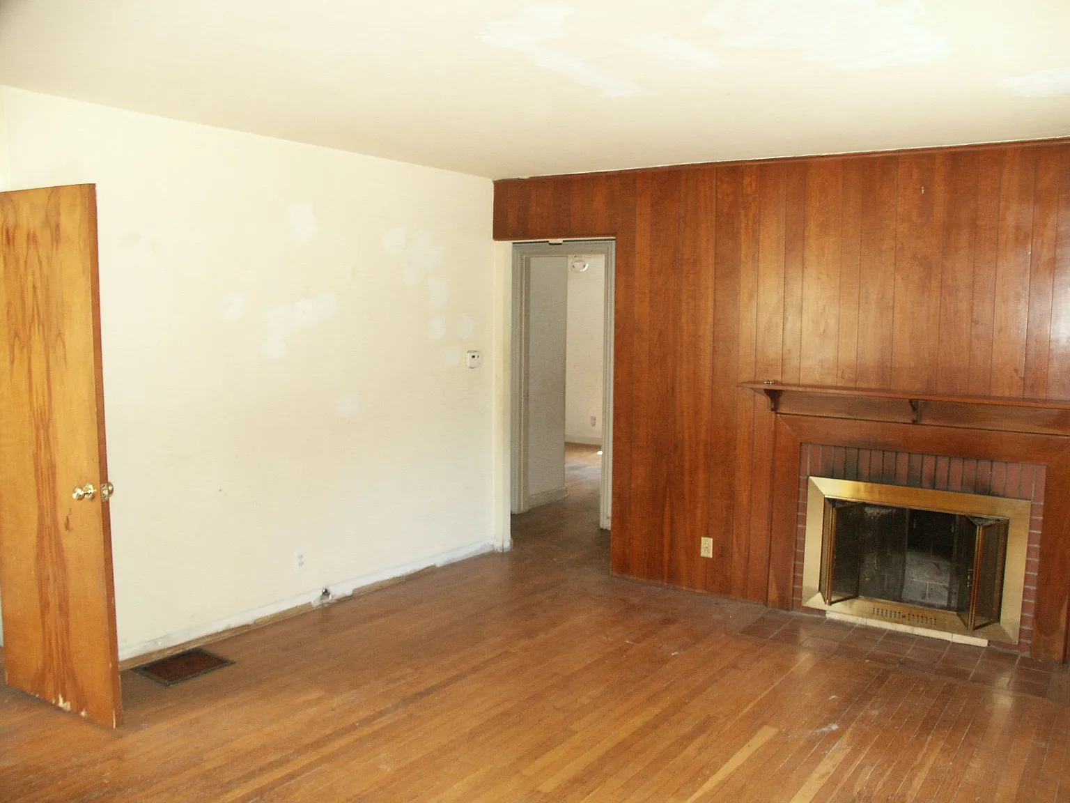 976 N Nelson Rd photo 1