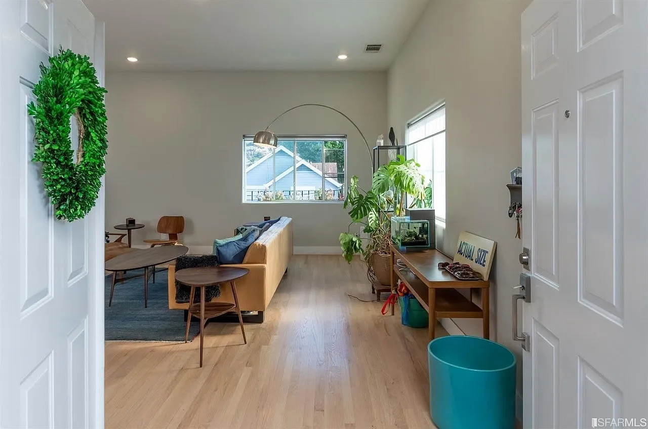 3 bed, 1500 sqft, $6,250 — Photo 4