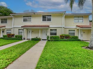 6489 Boca Cir, Boca Raton, FL 33433