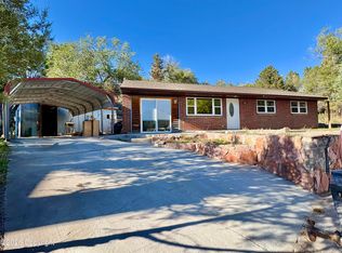 158 Springfield Ave, Newcastle, WY 82701