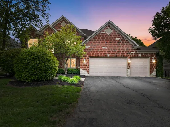 5815 Rosinweed Ln, Naperville, IL 60564