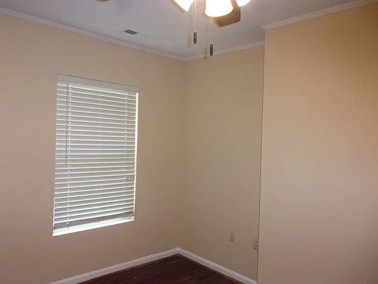 522 S Spruce St — Photo 12