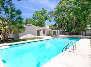 5745 Avenida Robledal, Pensacola, FL 32504