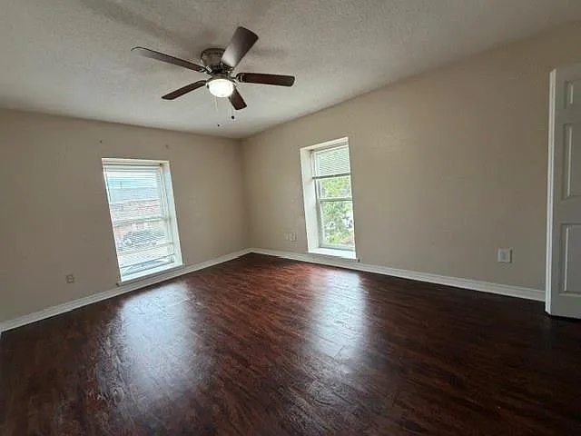 1752 Newport Pl #105 — Photo 7