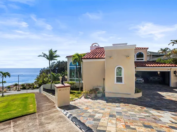 96 Moaniala Pl, Honolulu, HI 96821