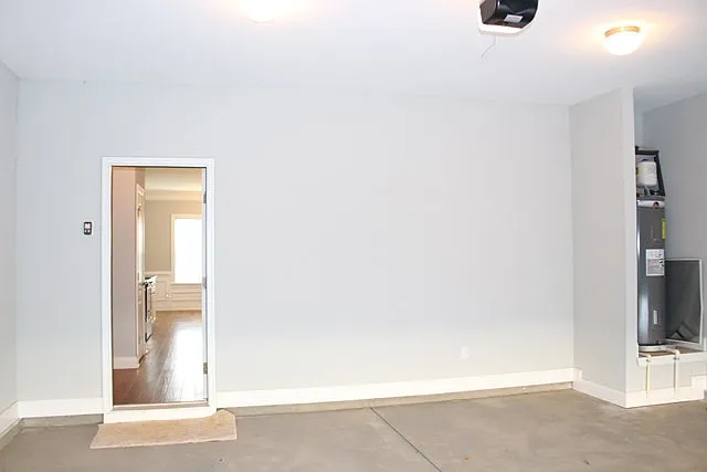 831 Erika Ln — Photo 19