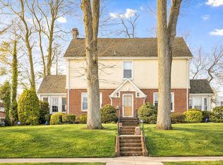 3326 162nd St, Flushing, NY 11358