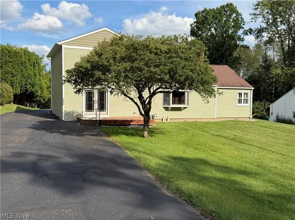 6419 Hampsher Rd, Clinton, OH 44216