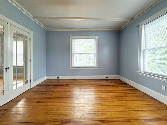 2nd image of 75 Whitney St #2