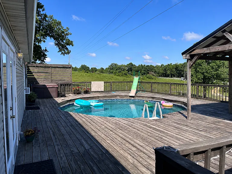 8811 Greenville Rd — Photo 10