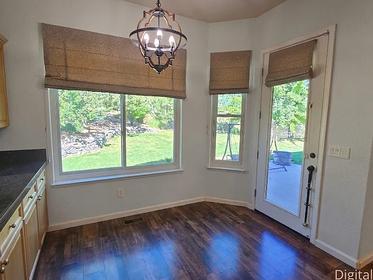 5265 N Elk River Rd — Photo 12
