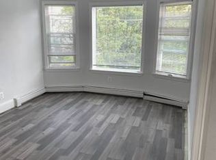 560 Main St #1, Medford, MA 02155