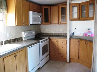 92 Cottage Hill Dr, Defuniak Springs, FL 32433