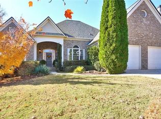 825 Mill Garden Pl, Cumming, GA 30040