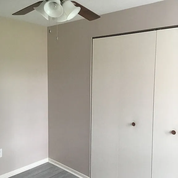 Stoney Creek Apartments — Photo 37