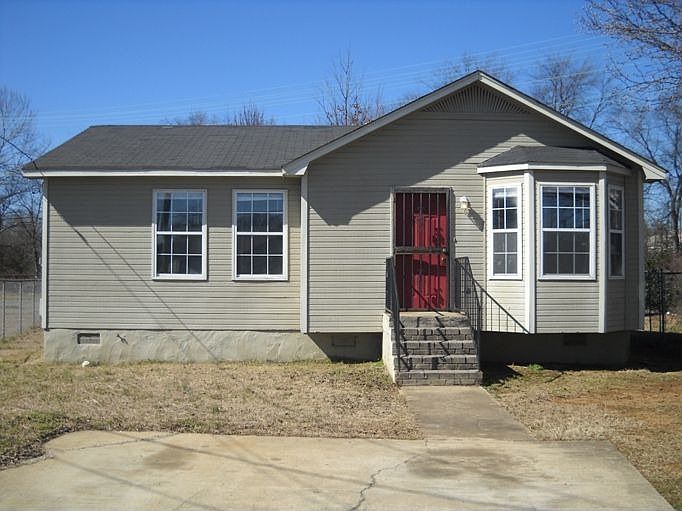1162 John J Eagan Dr, Birmingham, AL 35204 | Zillow