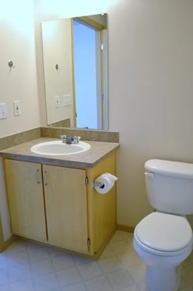 Quiet 2-Bed 2-Bath Apartments Close to WOU with Beautiful Landscaping In-Unit Washer/Dryer — Photo 26