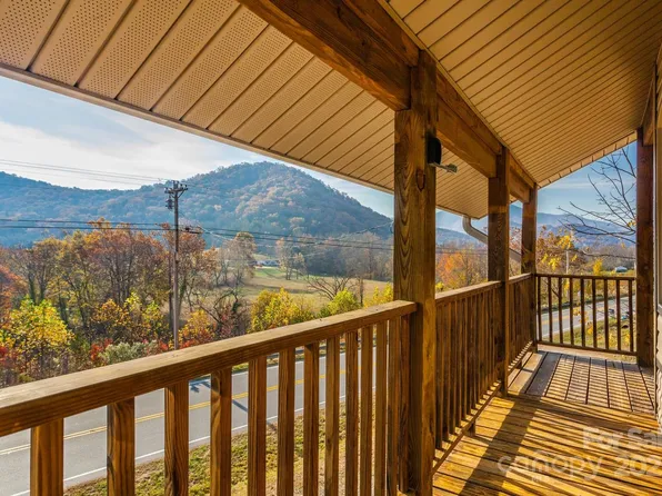 1554 Pisgah Hwy, Candler, NC 28715