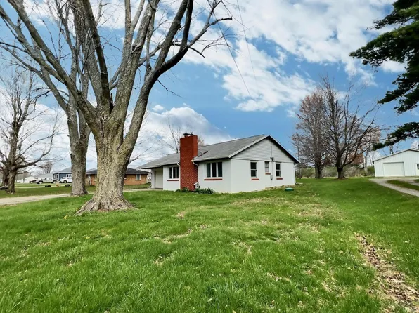 700 W Bellefontaine Rd, Pleasant Lake, IN 46779