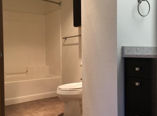 21 N Butler St APT 308, Madison, WI 53703