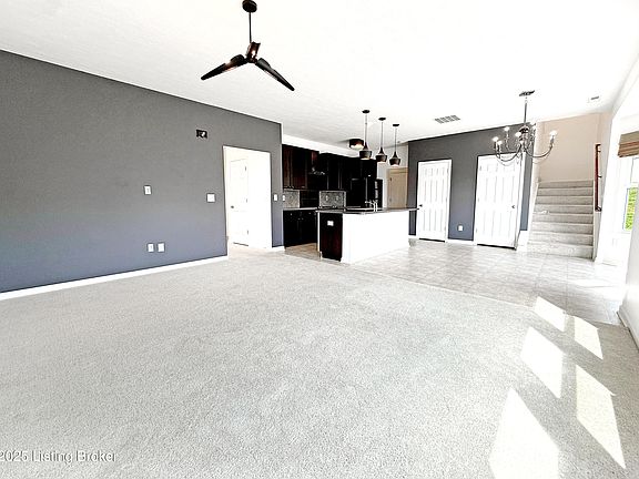 5th image of 135 Eagles Crest Ct