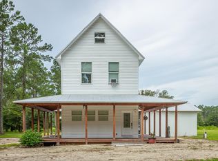 8256 Smith Creek Rd, Sopchoppy, FL 32358