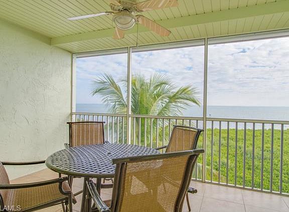 2nd image of 5318 Bayside Villas #18