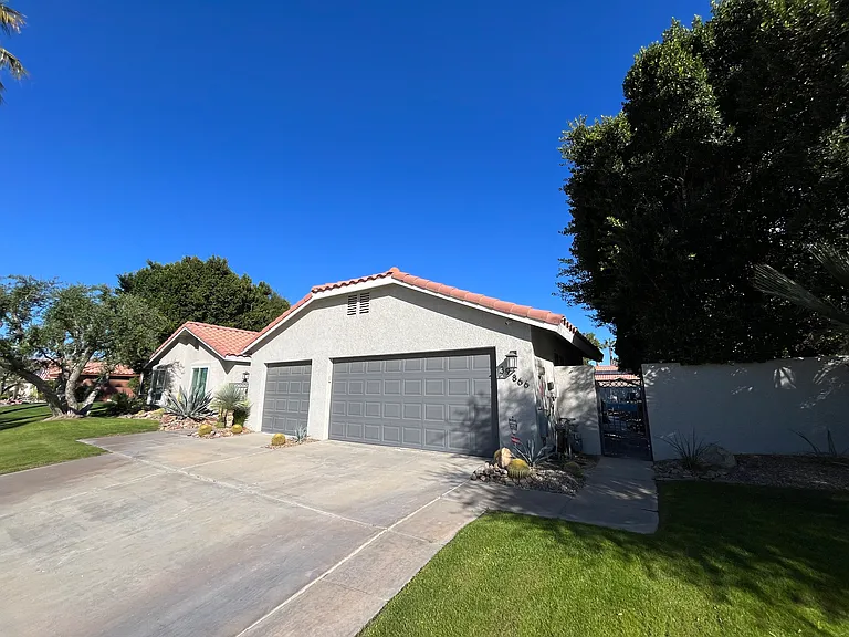 39866 Newcastle Dr — Photo 61