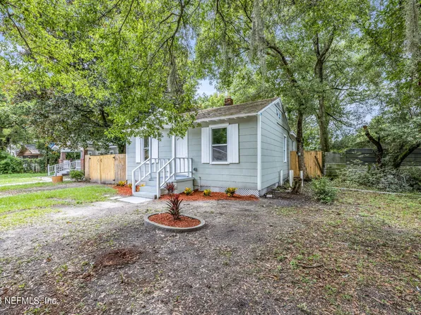 946 GLENCARIN Street, Jacksonville, FL 32208