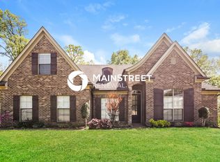 10105 Cypress Lake Dr N, Olive Branch, MS 38654