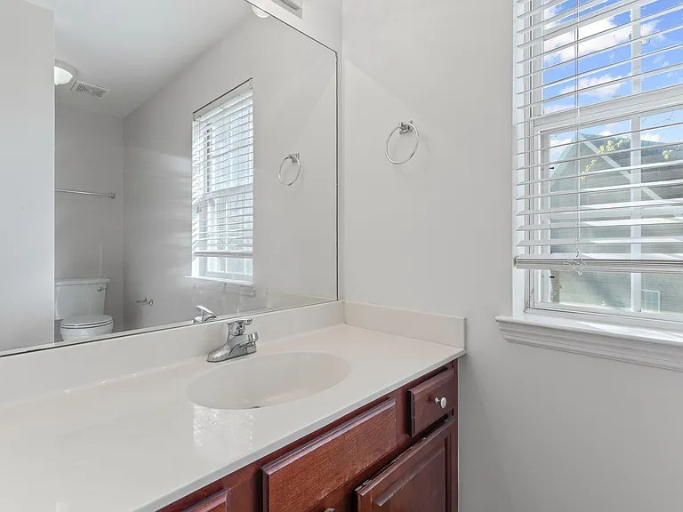 142 Big Ben Ct — Photo 5