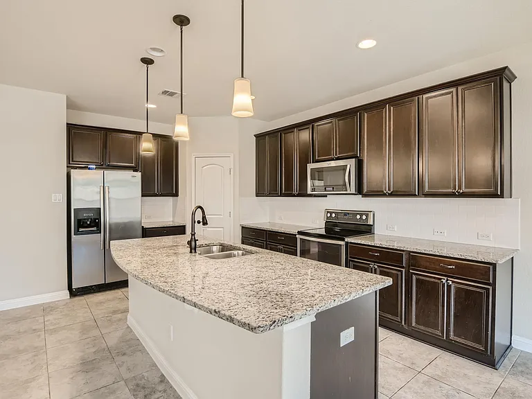 16016 Remington Reserve Way — Photo 8