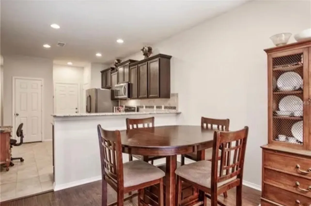 2 bed, 1482 sqft, $2,000 — Photo 4