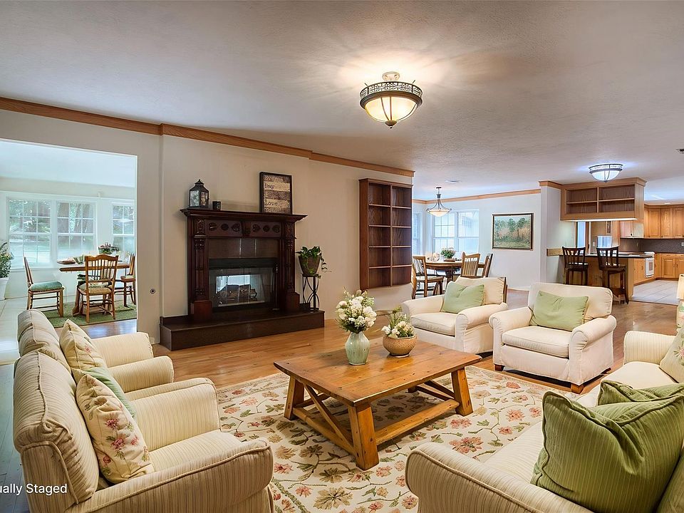 1st image of 3825 Summer Ln