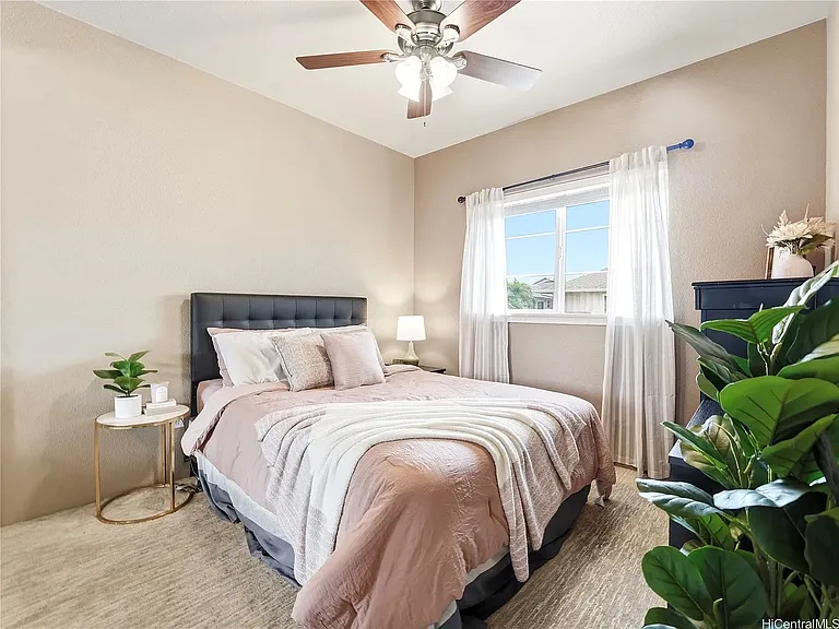 550 Kunehi St #202 — Photo 10