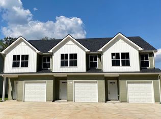 943 Center Rd #C, Clarksville, TN 37042