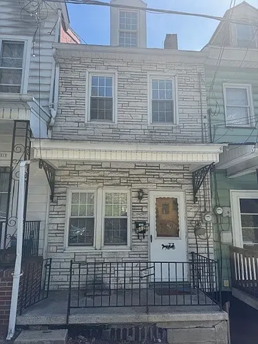517 E Arch St Photo 1