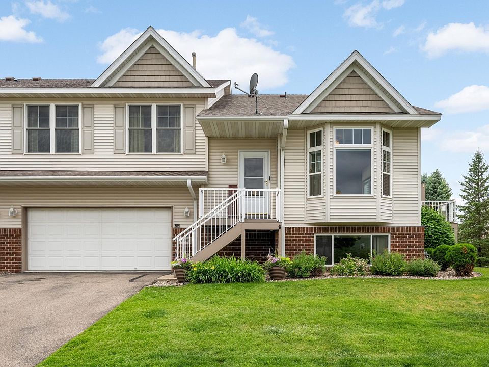 1st image of 20683 Hampshire Way