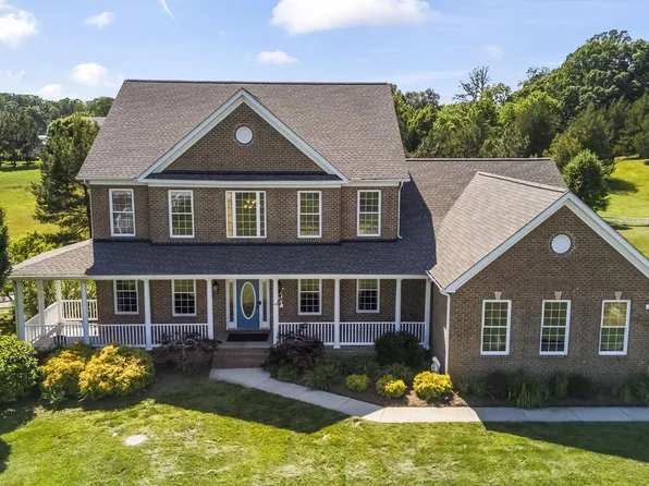 7035 Wilderness Ct, Owings, MD 20736