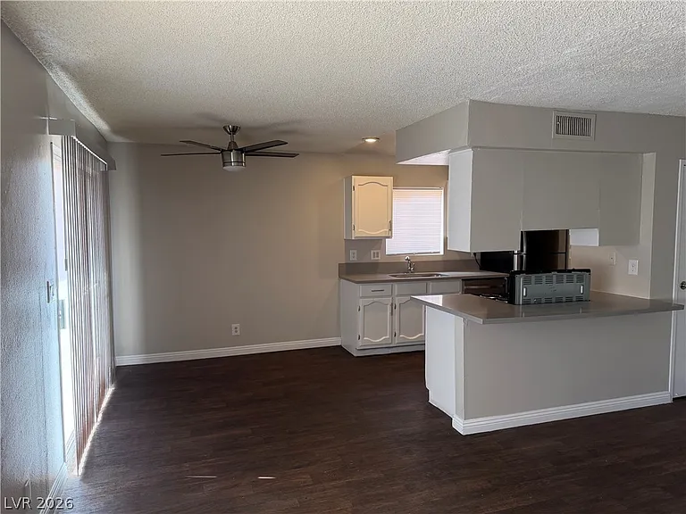 5188 Garden Ln #B — Photo 18