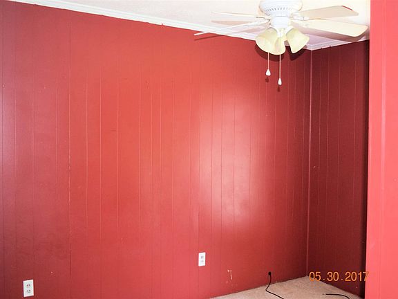 4th image of 604 N 6th St