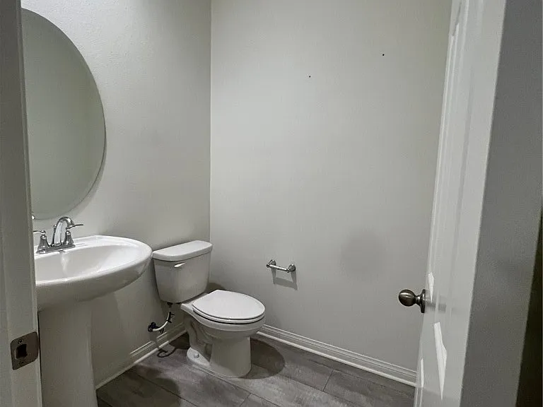 9413 Venetian Way — Photo 11